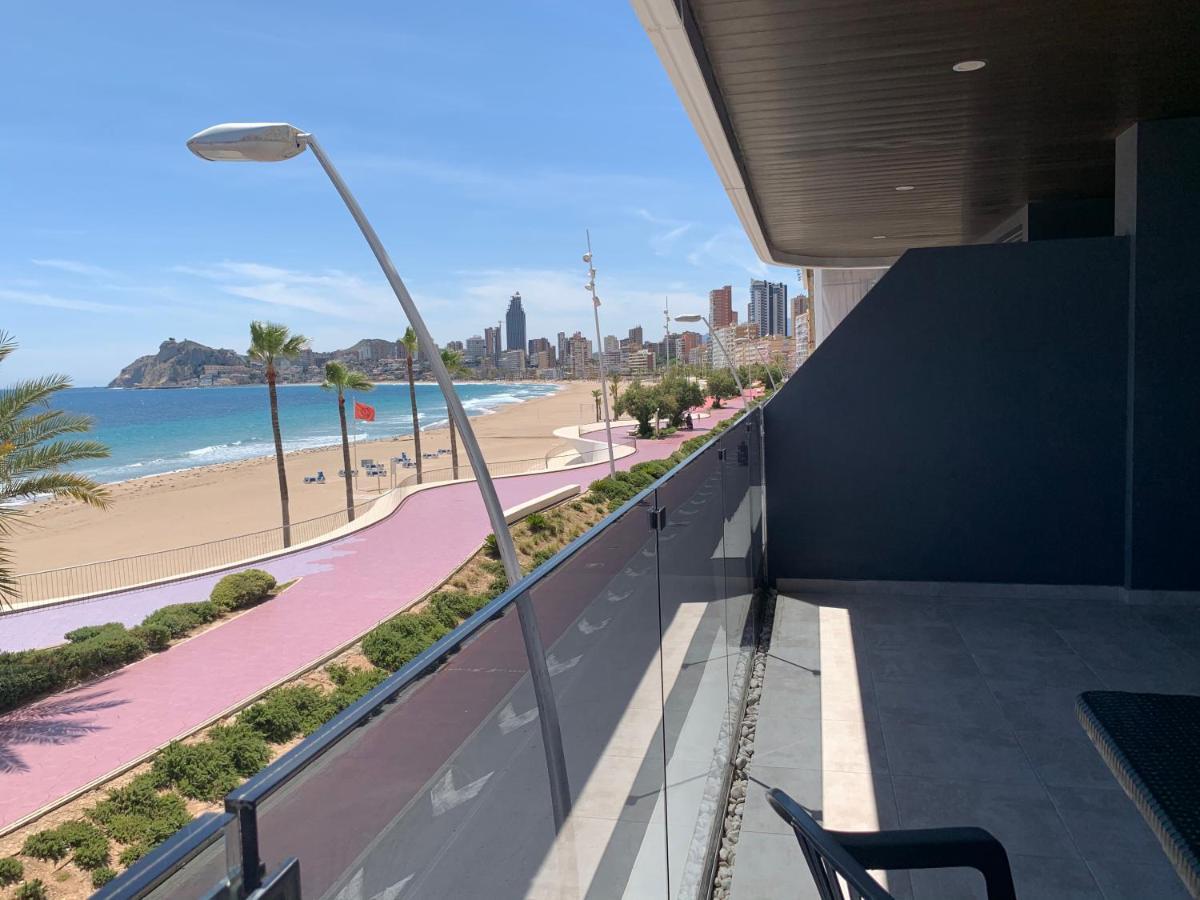 Apartamento De Lujo En Primera Linea De Playa Бенидорм Экстерьер фото